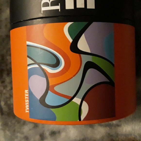 Puzzle - Picture 2 of 3